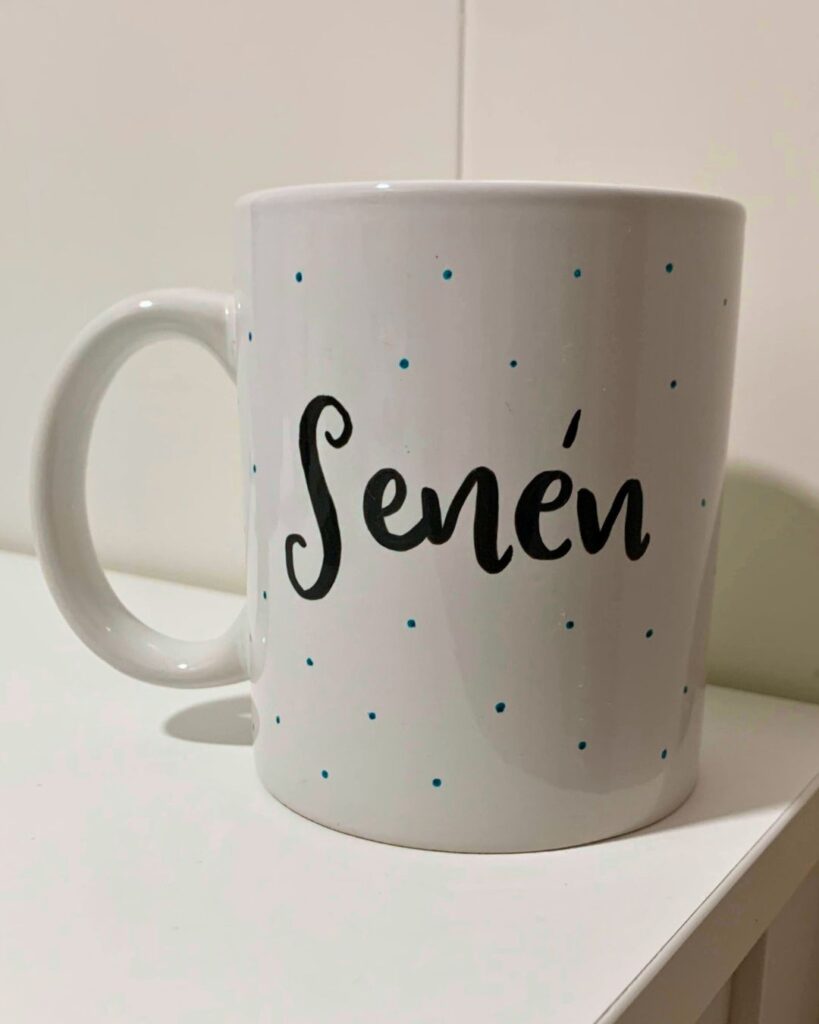 taza personalizada decorada con el nombre Senén